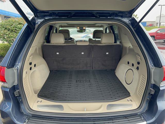 Used 2021 Jeep Grand Cherokee Summit AWD/4WD image 17
