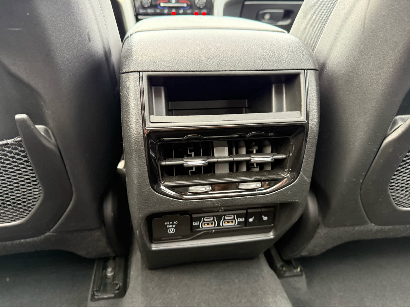 Used 2023 Jeep Grand Cherokee 4WD 4xe w/ Luxury Tech Group II image 41