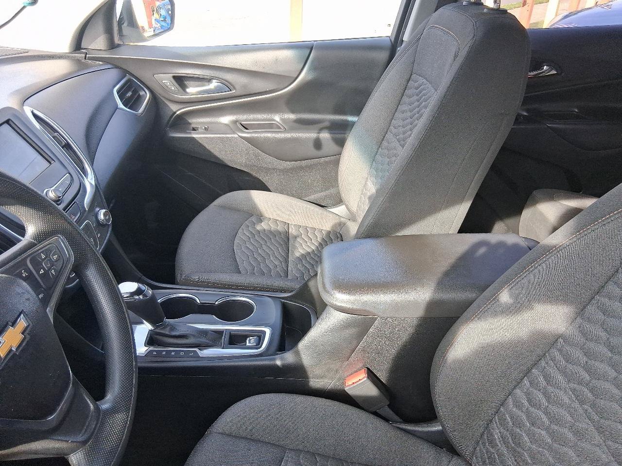 Used 2019 Chevrolet Equinox LT FWD image 8