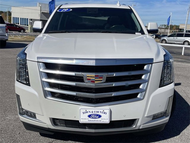 Used 2019 Cadillac Escalade Premium Luxury image 8