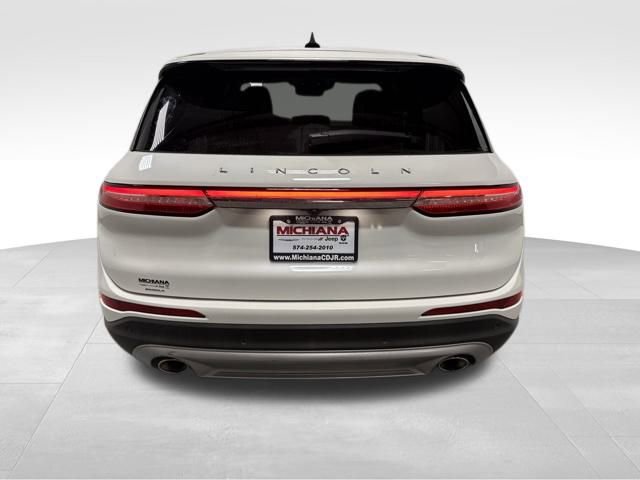 Used 2023 Lincoln Corsair AWD w/ Equipment Group 101A image 8