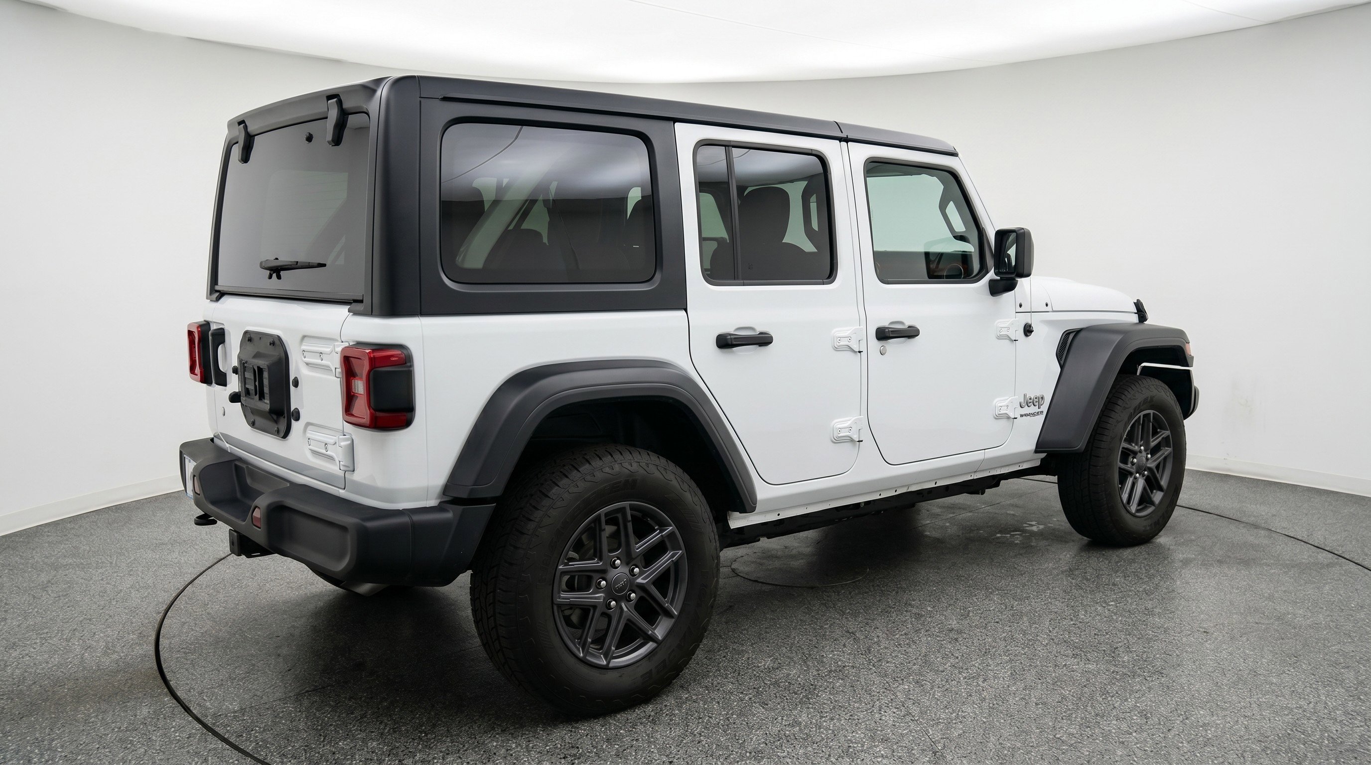 Used 2025 Jeep Wrangler Unlimited Sport AWD/4WD image 9
