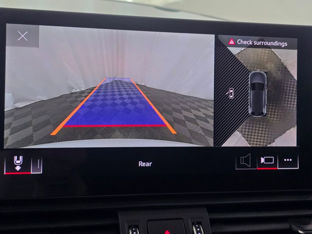 Certified 2025 Audi Q5 2.0T Premium Plus image 41