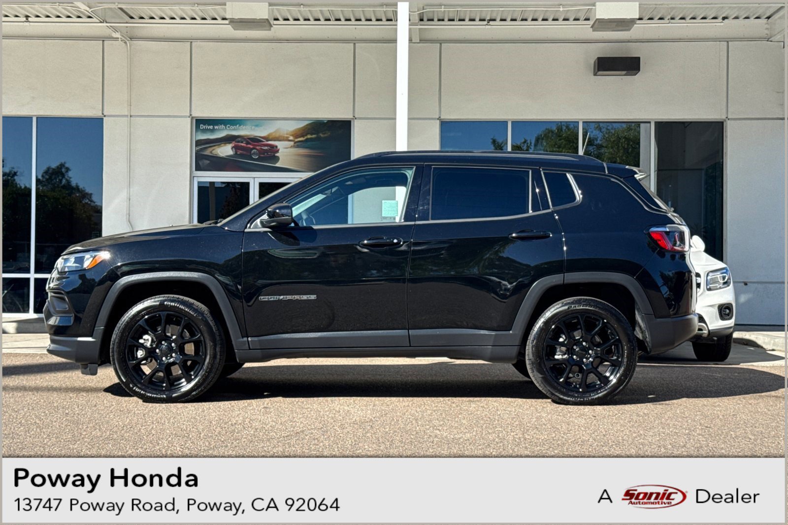Used 2024 Jeep Compass Latitude w/ Convenience Group