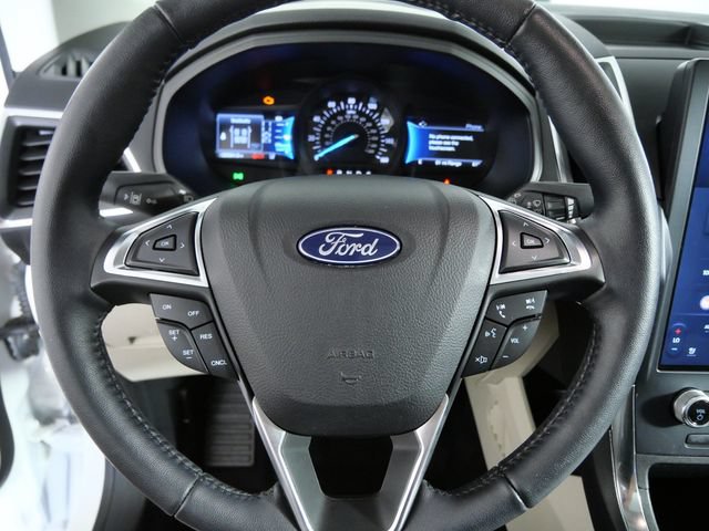 Certified 2023 Ford Edge Titanium AWD/4WD image 21