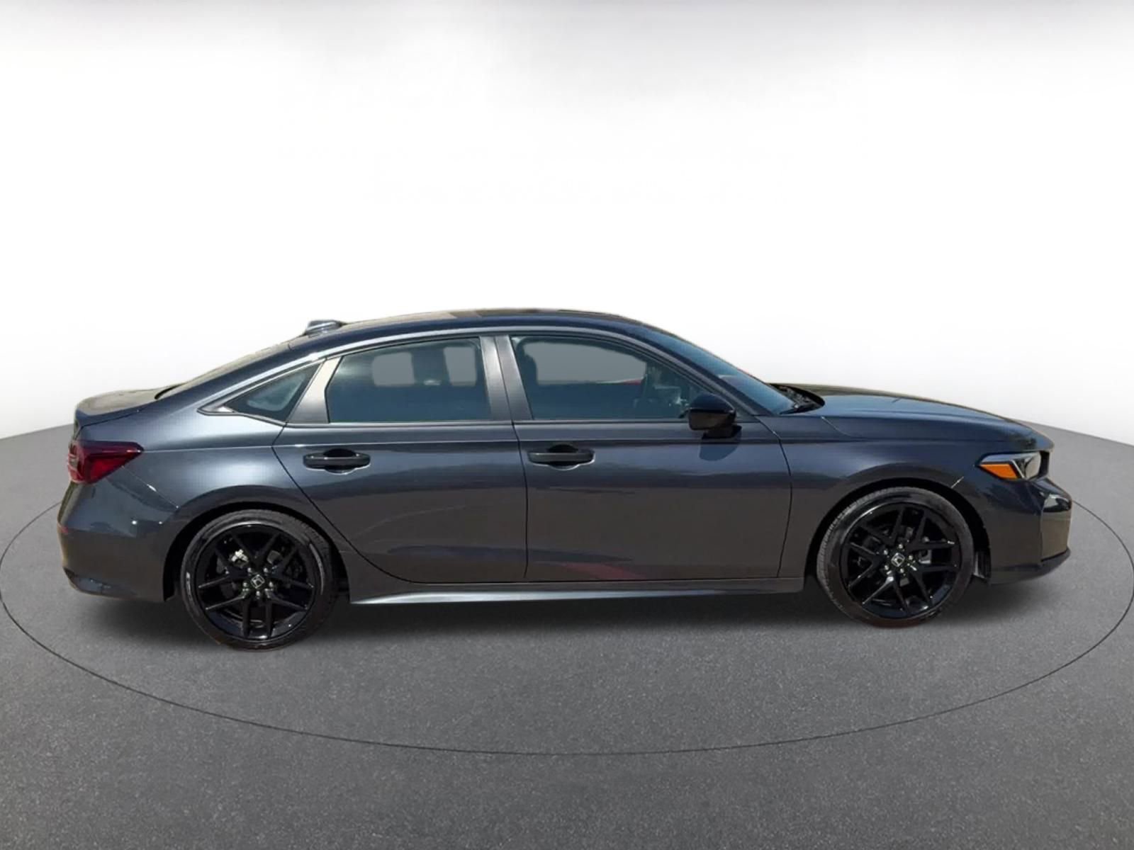 Used 2025 Honda Civic Sport image 17