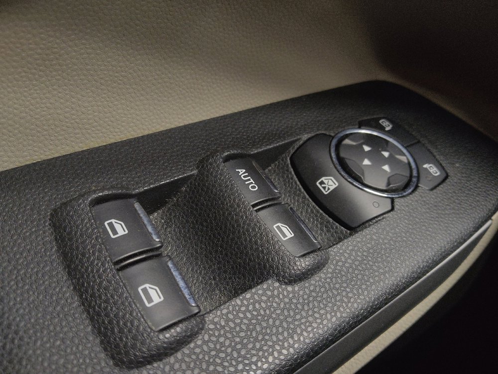 Used 2018 Ford EcoSport S AWD/4WD image 27