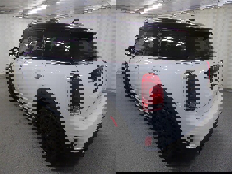 Used 2017 MINI Cooper Countryman S image 5