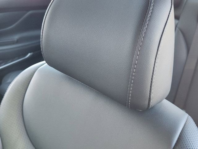 Used 2023 Hyundai Santa Fe SEL Premium image 11