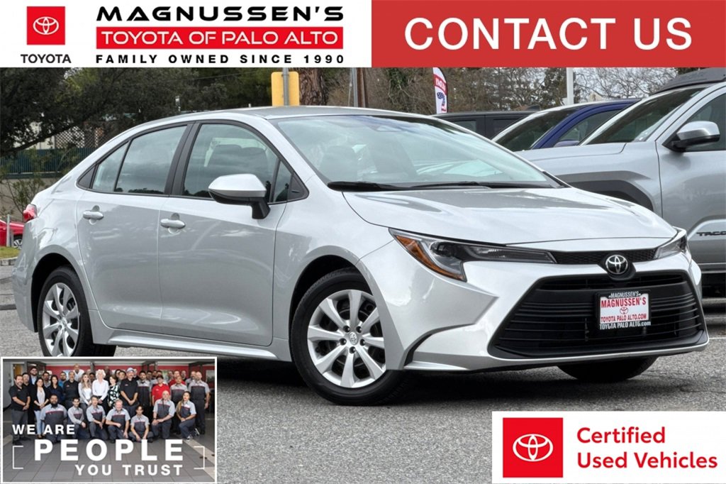 Certified 2025 Toyota Corolla LE image 1