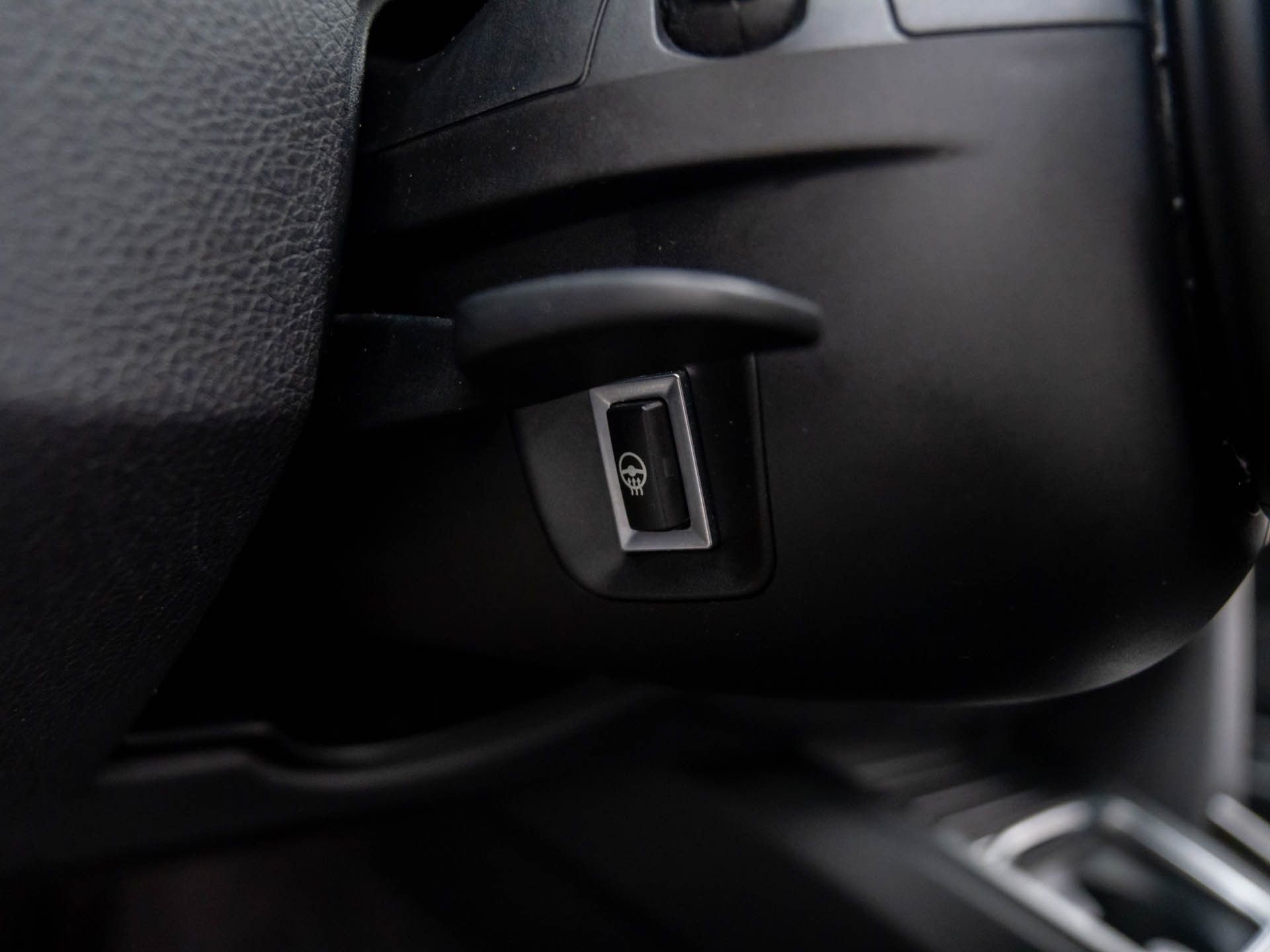 Used 2016 BMW 320i xDrive 320i xDrive image 23