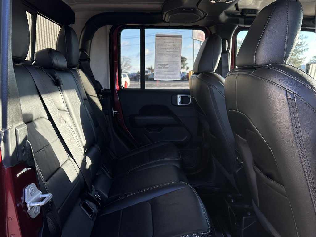 Used 2021 Jeep Gladiator Overland w/ Popular Equipment Package image 16