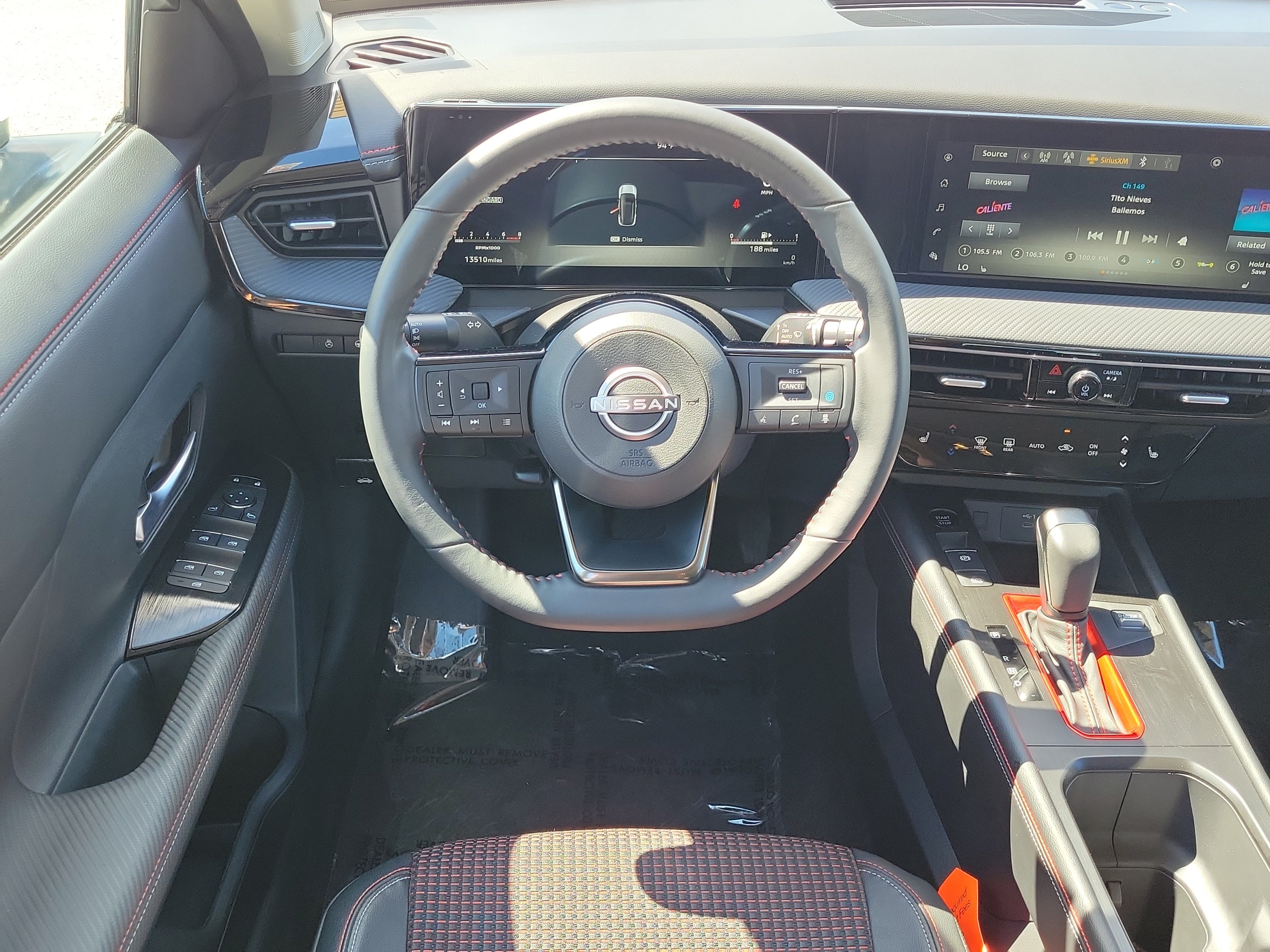 Used 2025 Nissan Kicks SR w/ SR Premium Package AWD/4WD image 16