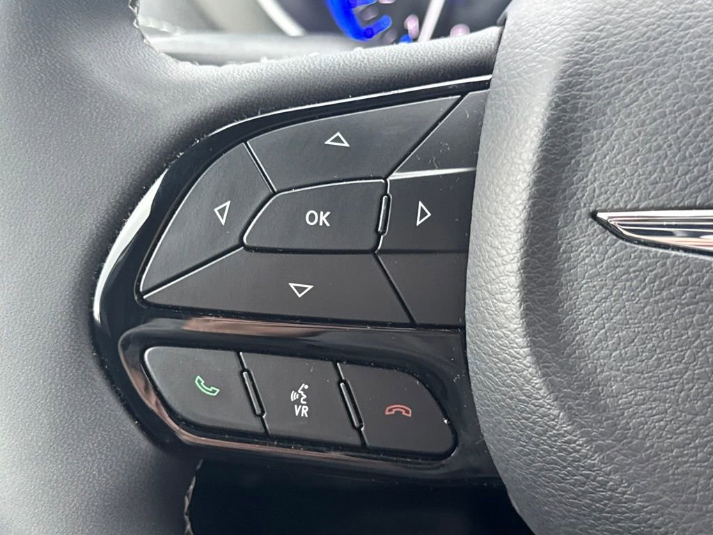 Used 2024 Chrysler Pacifica Limited w/ S Appearance Package image 36