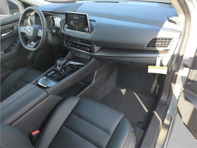 New 2026 Nissan Rogue SV image 17