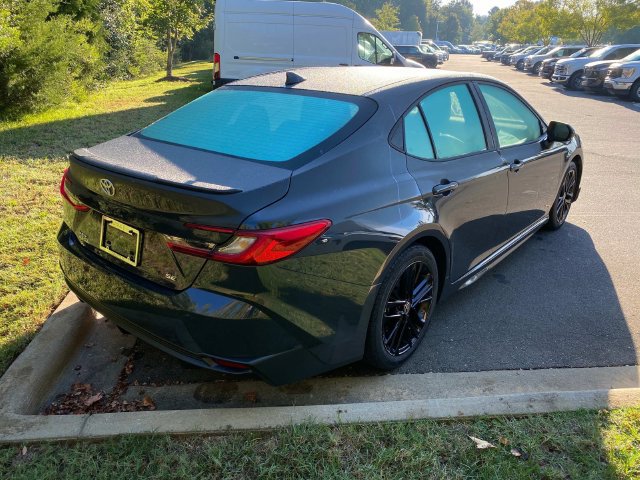 Used 2025 Toyota Camry SE w/ Convenience Package FWD image 30