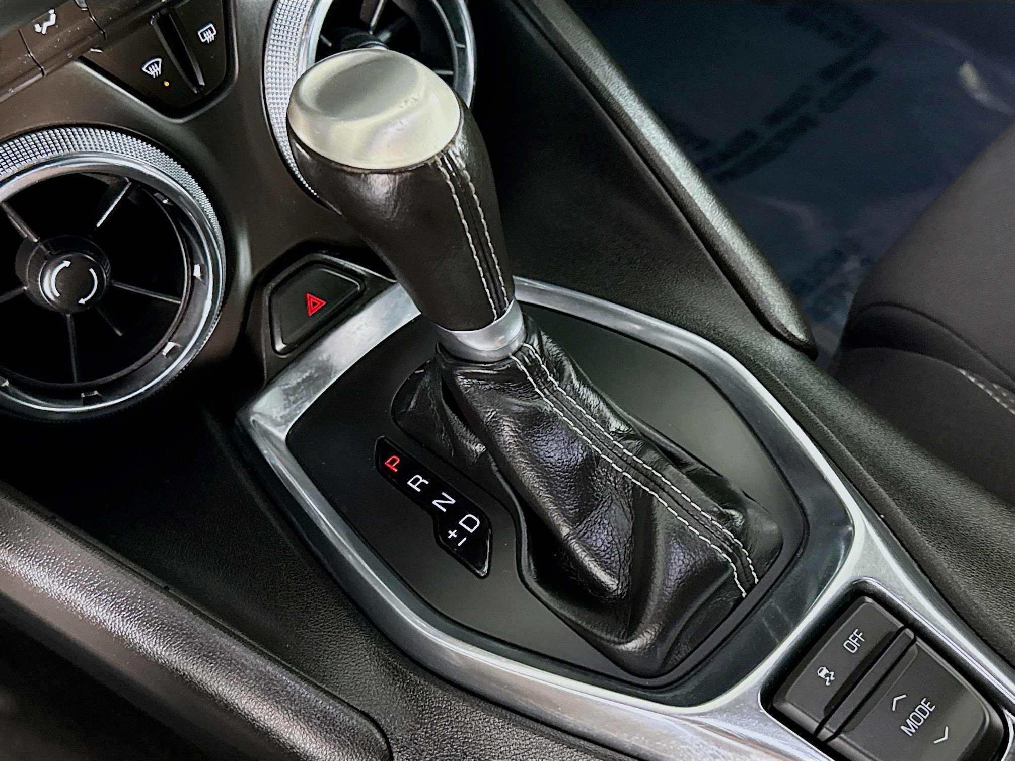 Used 2017 Chevrolet Camaro LT image 20