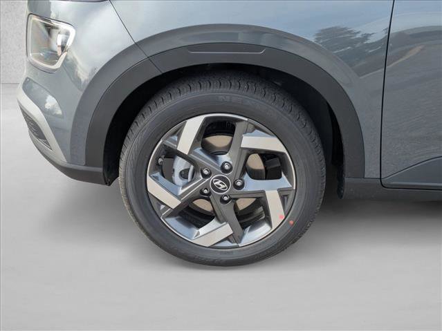 New 2026 Hyundai Venue SEL FWD image 10