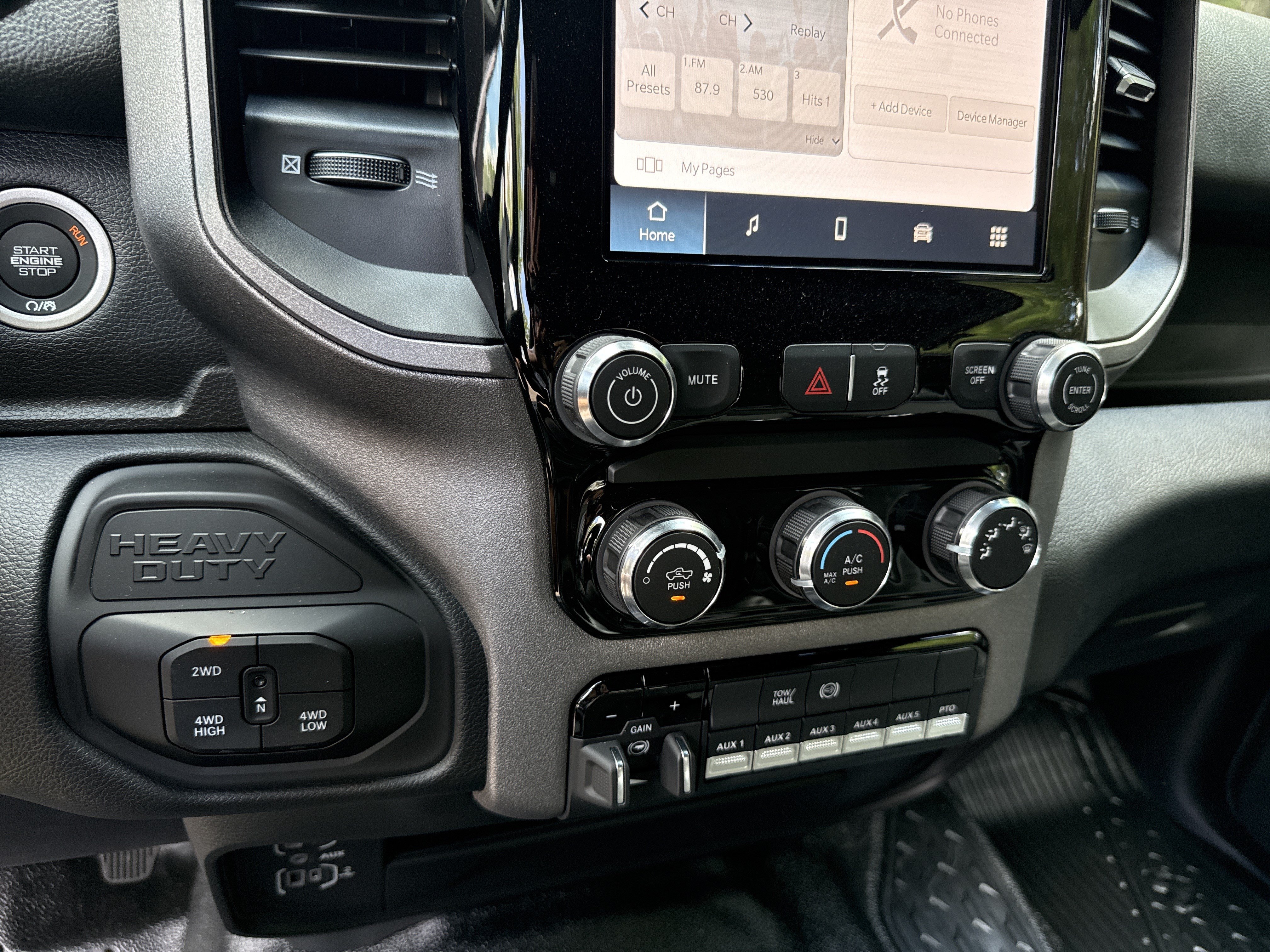 New 2026 RAM 3500 Tradesman AWD/4WD image 34