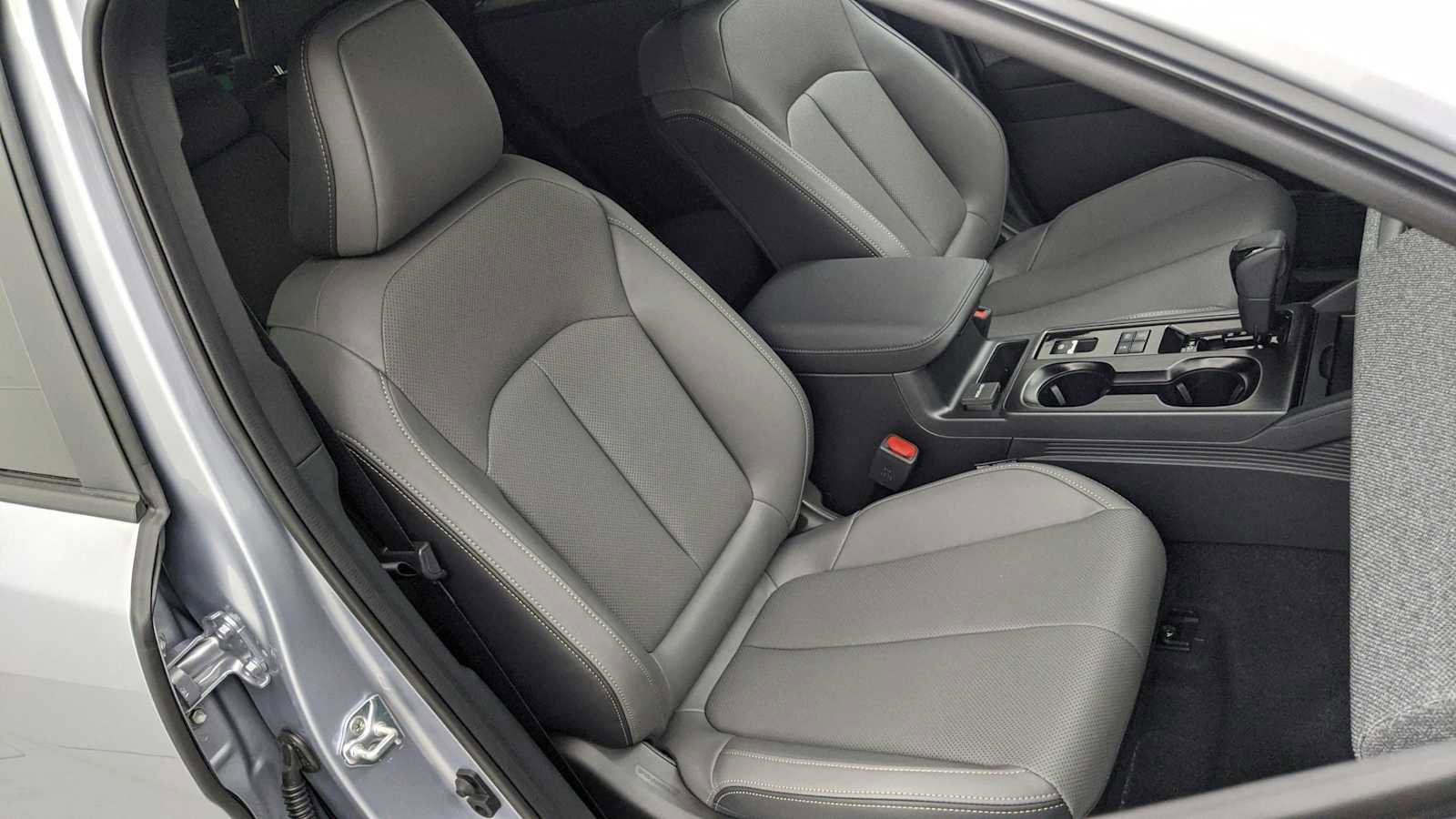 New 2026 Subaru Outback Limited AWD/4WD image 25