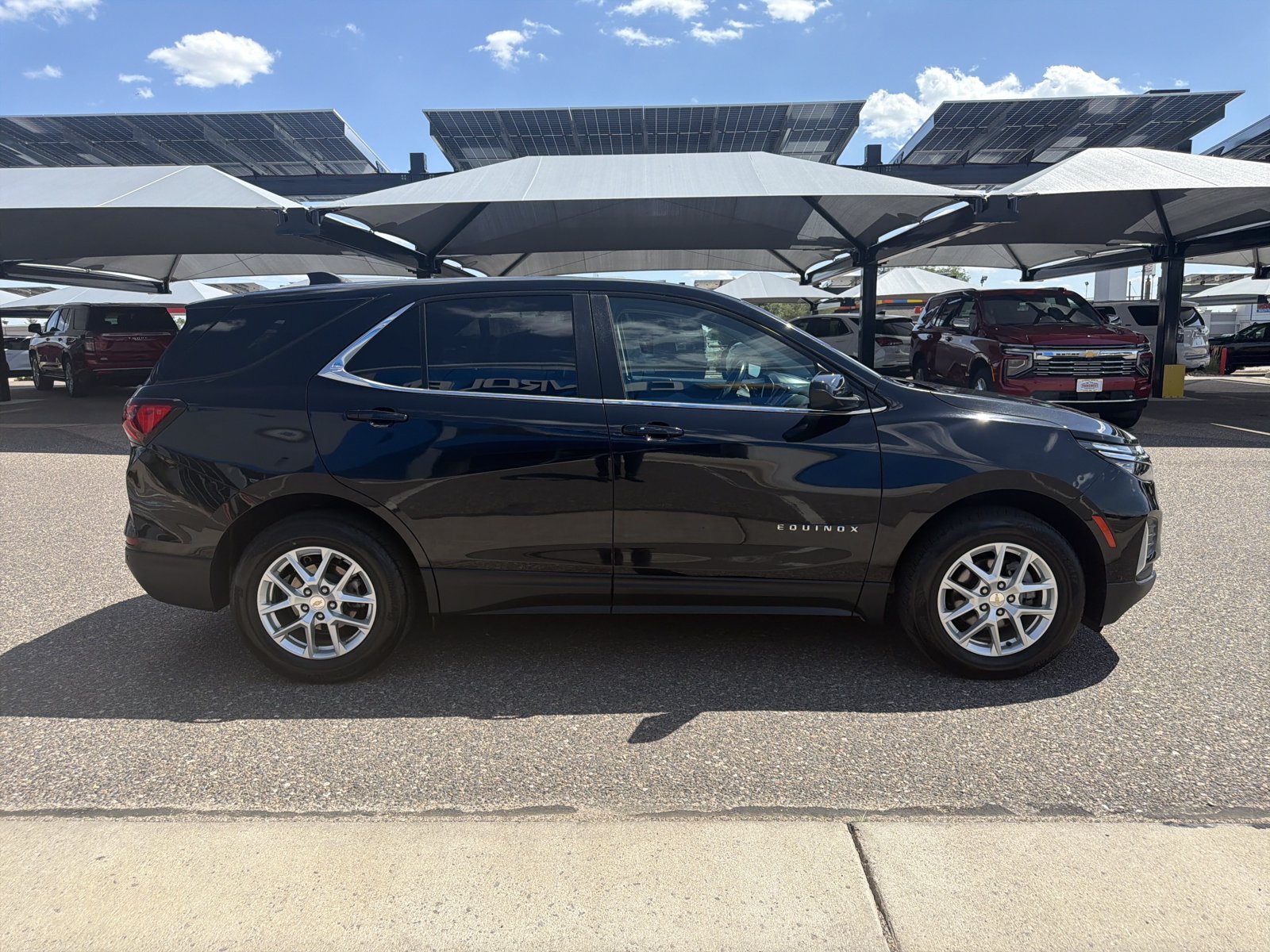 Used 2024 Chevrolet Equinox LT AWD/4WD image 6