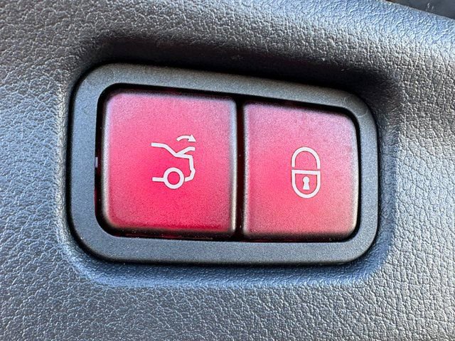 Used 2023 Mercedes-Benz C 43 AMG 4MATIC Sedan w/ Digital Light Package image 13