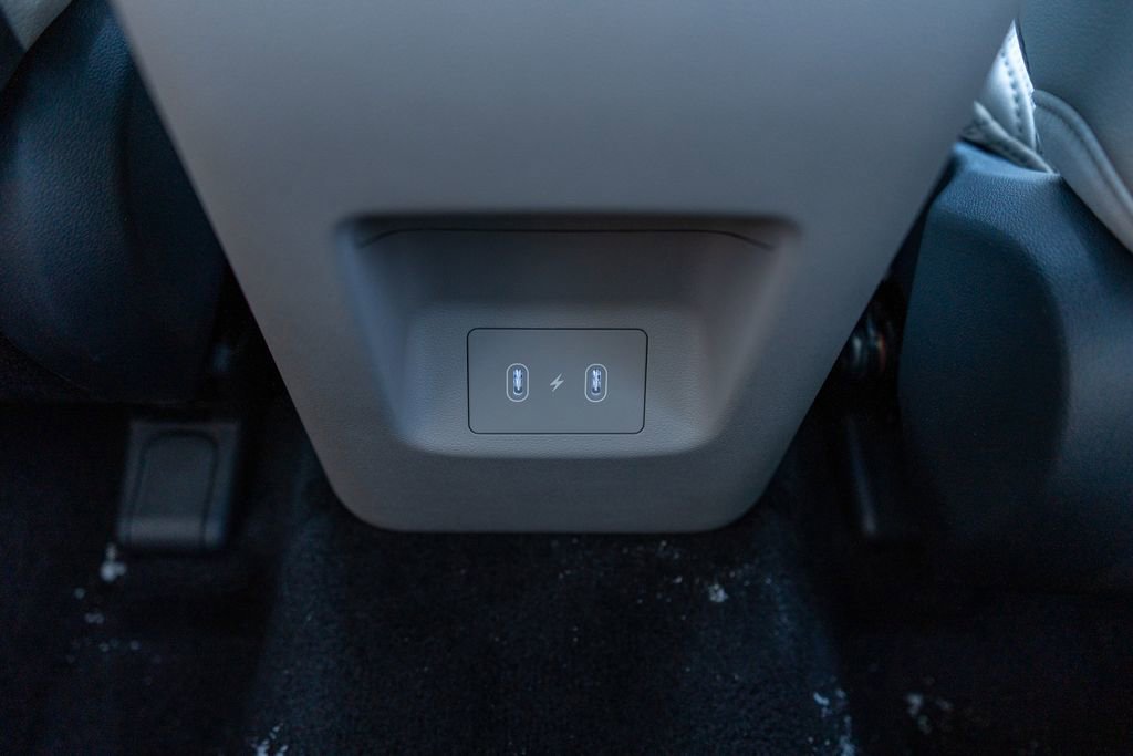 New 2025 Hyundai Tucson Limited image 18