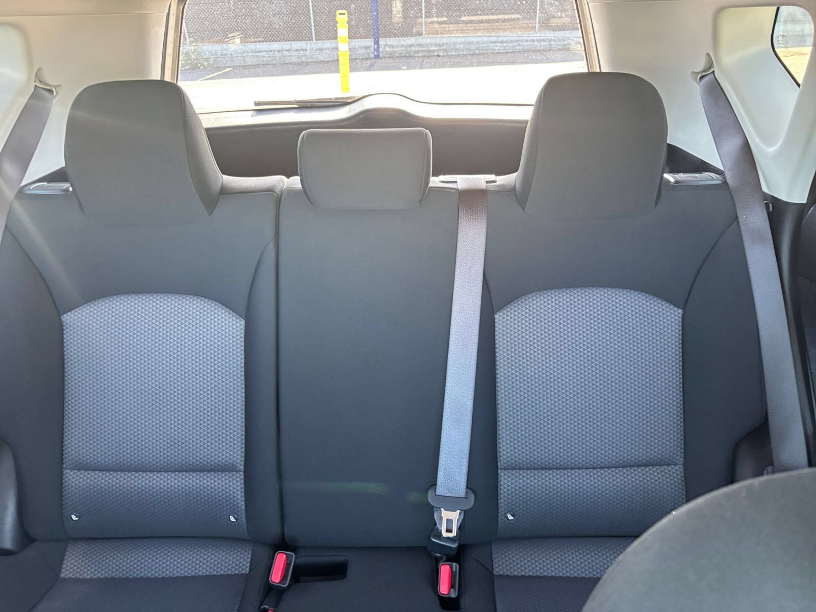 Used 2025 Kia Soul LX w/ LX Technology Package FWD image 38