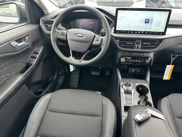 New 2024 Ford Escape SE image 13