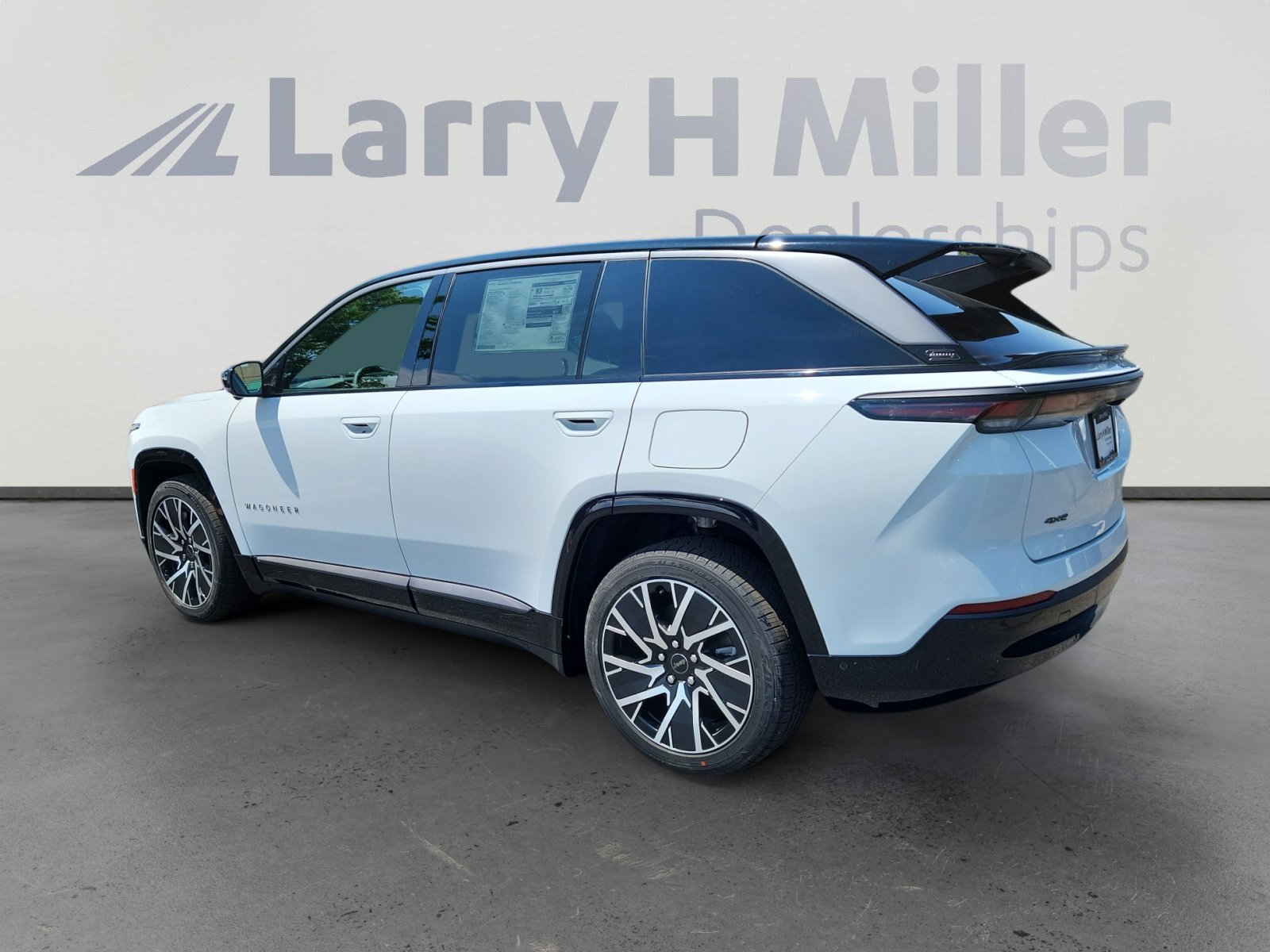 New 2025 Jeep Wagoneer S Limited image 3