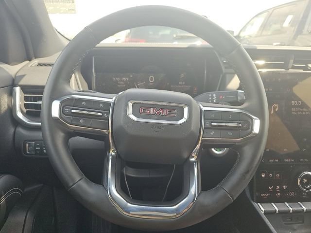 Used 2025 GMC Terrain Elevation AWD/4WD image 12