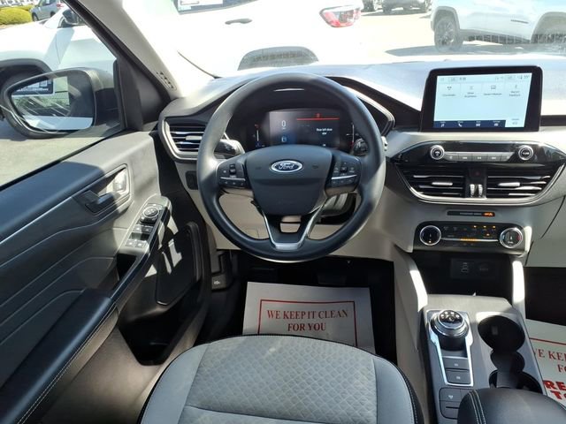 Used 2025 Ford Escape Active FWD image 12