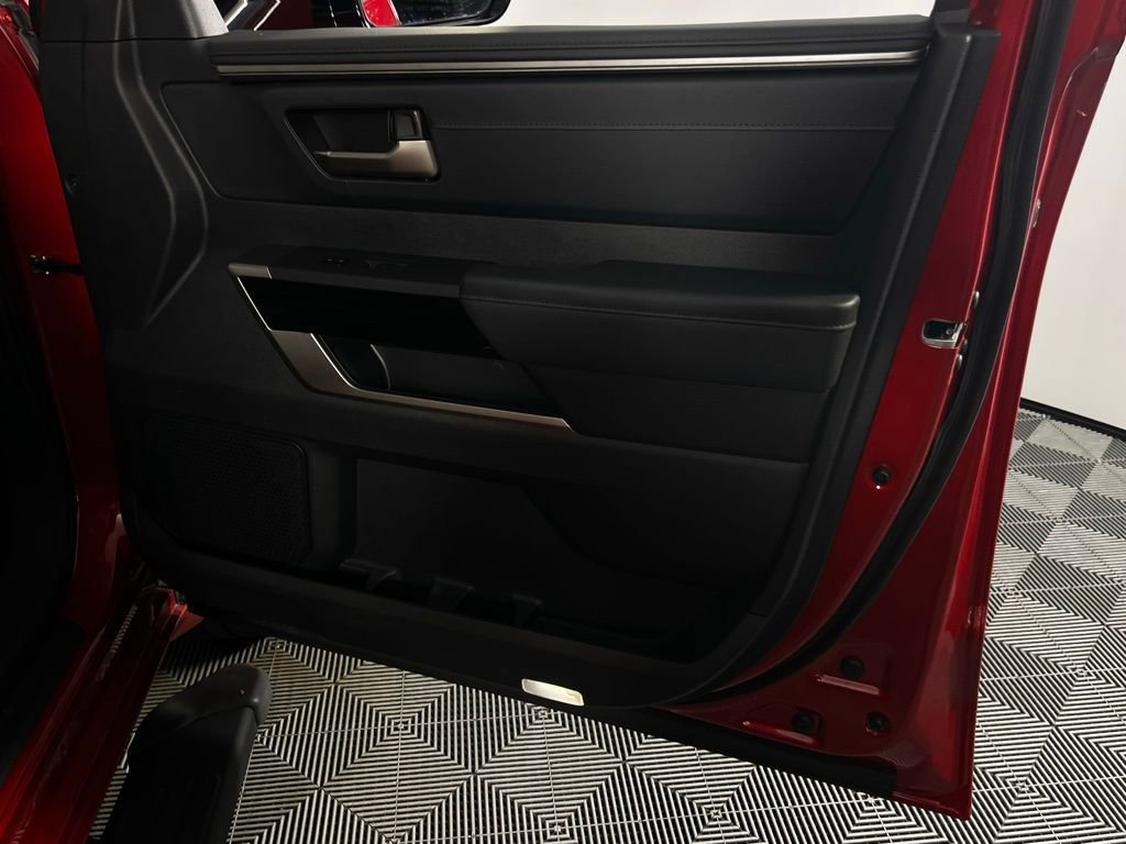 Used 2023 Toyota Tundra Limited image 32