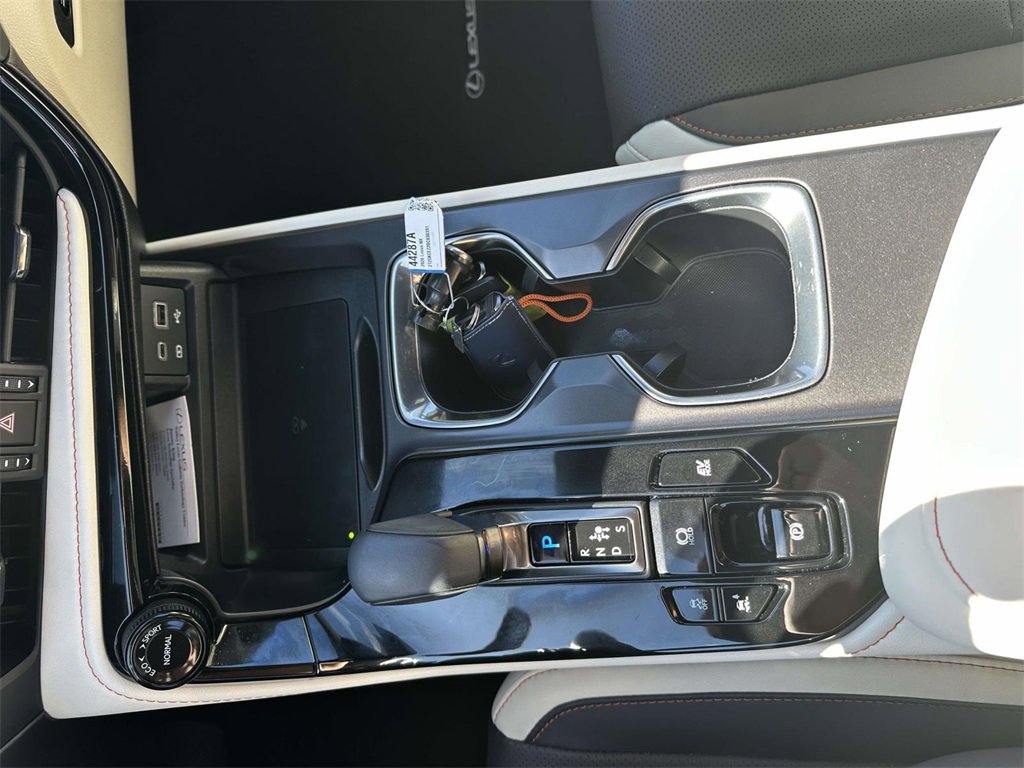 Used 2024 Lexus NX 350h AWD w/ Premium Package image 18