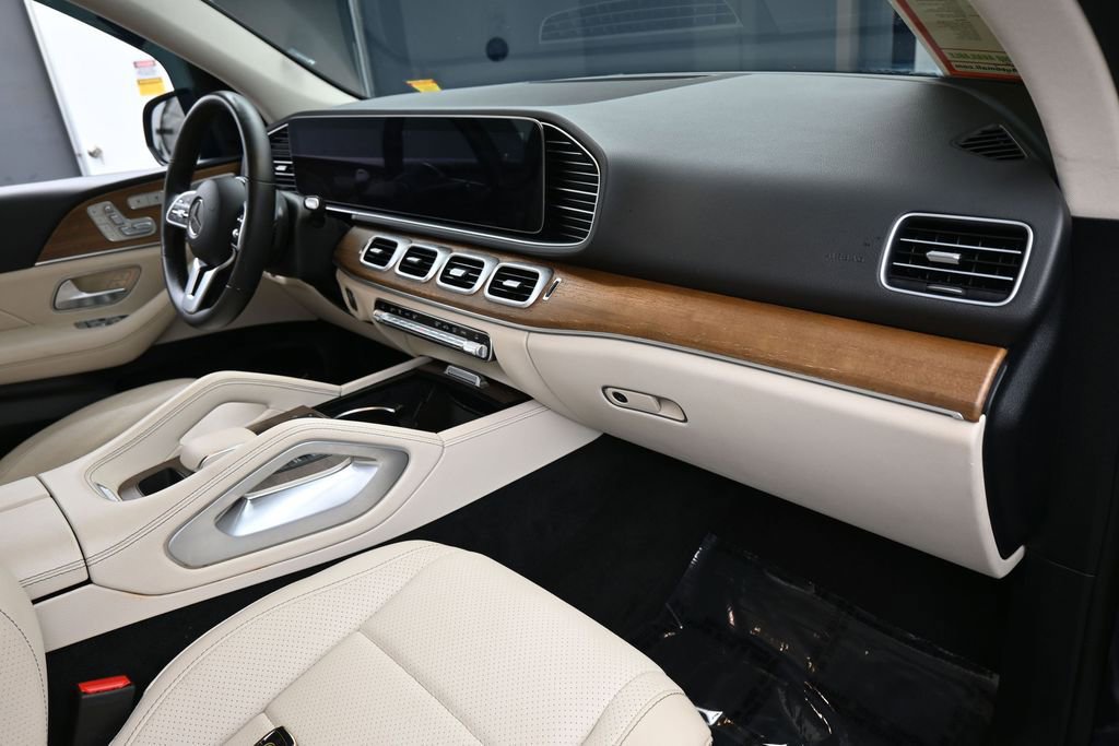 Used 2022 Mercedes-Benz GLE 350 w/ AMG Line Exterior image 52