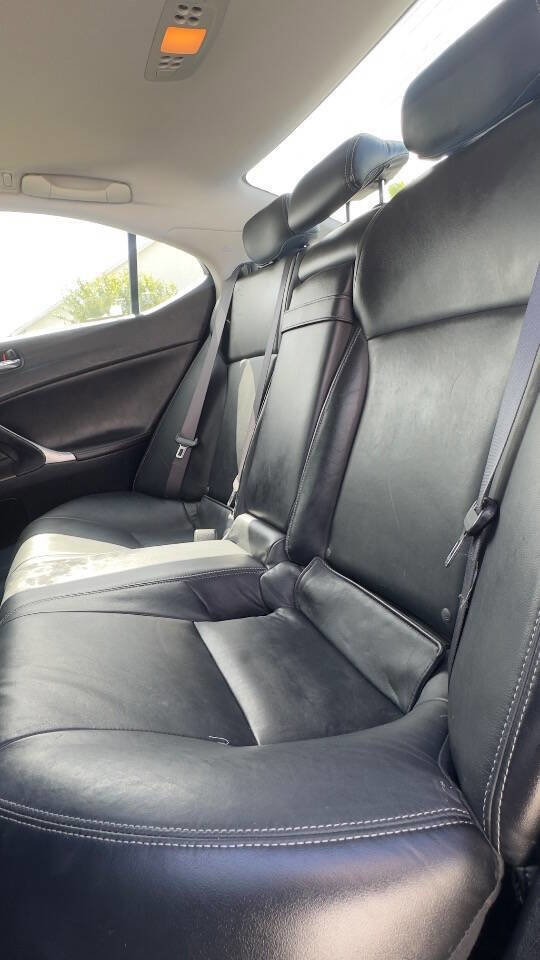 Used 2009 Lexus IS 250 RWD image 12