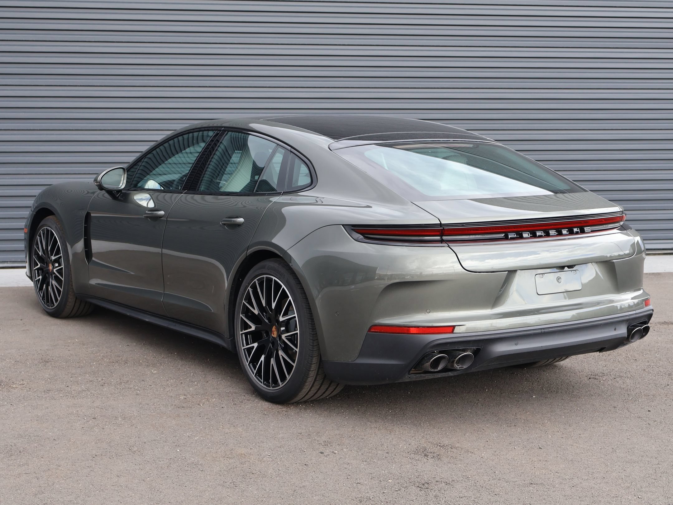 New 2026 Porsche Panamera 4 AWD/4WD image 3