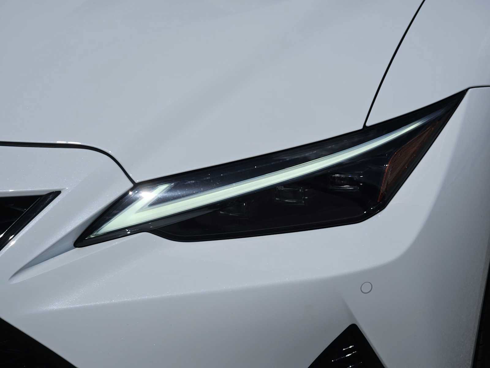 Used 2025 Lexus IS 500 w/ Accessory Package 2 RWD image 7