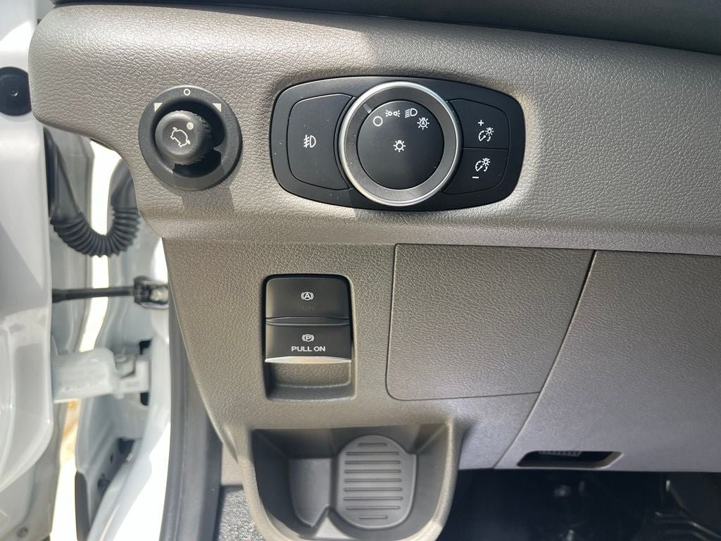 Used 2025 Ford Transit 250 Low Roof w/ Exterior Upgrade Package RWD image 27