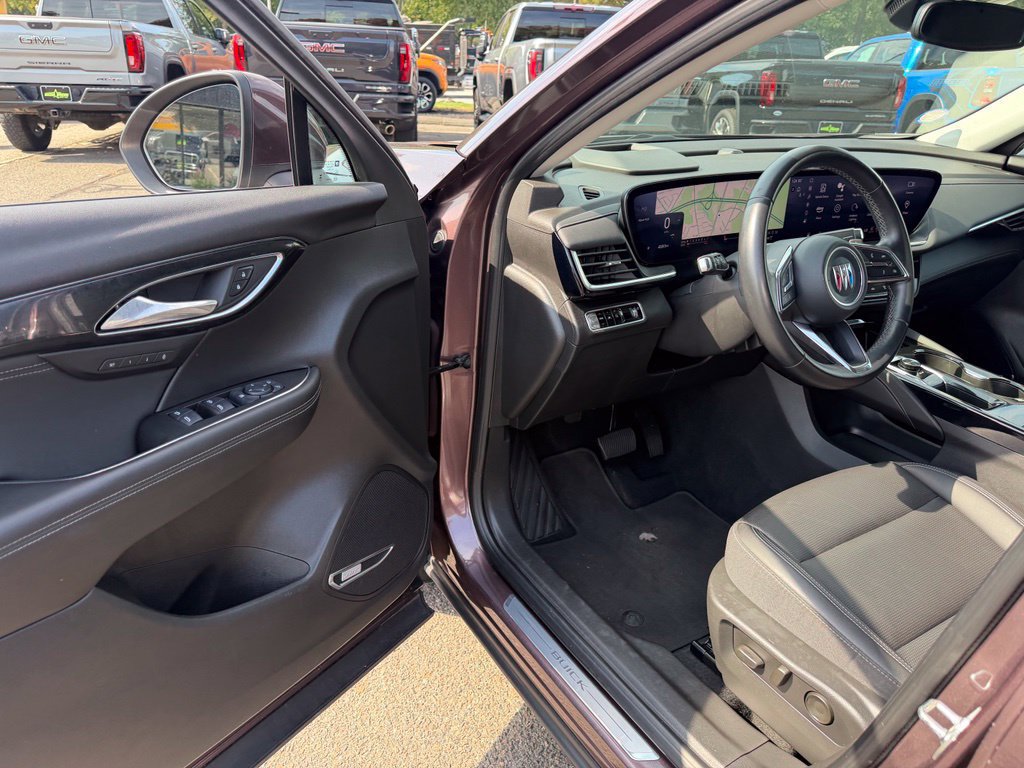 Certified 2024 Buick Envision Preferred AWD/4WD image 18