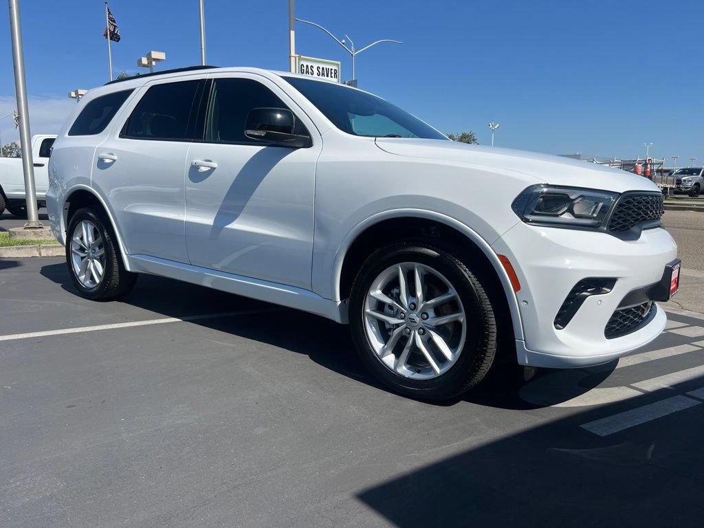 Used 2025 Dodge Durango GT AWD/4WD image 11