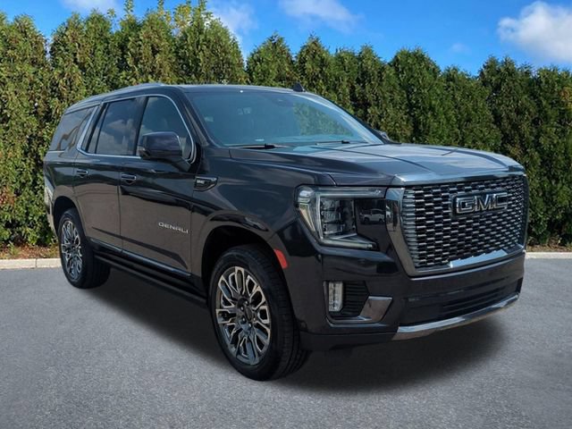 Used 2024 GMC Yukon Denali Ultimate AWD/4WD image 3