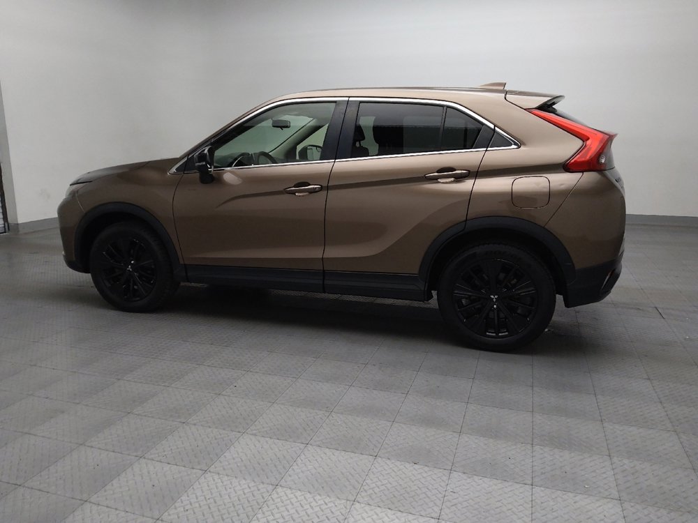 Used 2018 Mitsubishi Eclipse Cross LE image 3