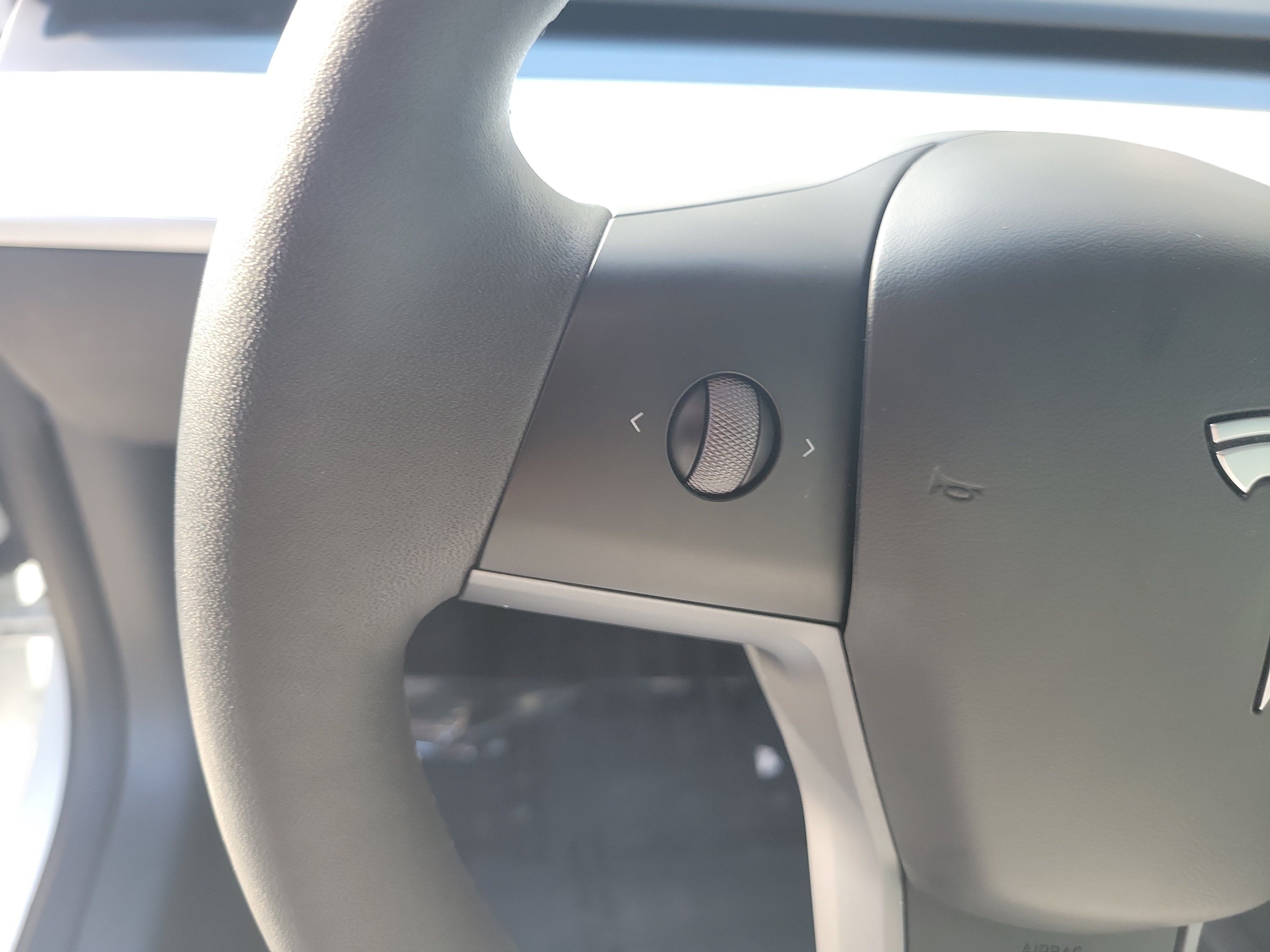 Used 2023 Tesla Model 3 Standard Range RWD image 28