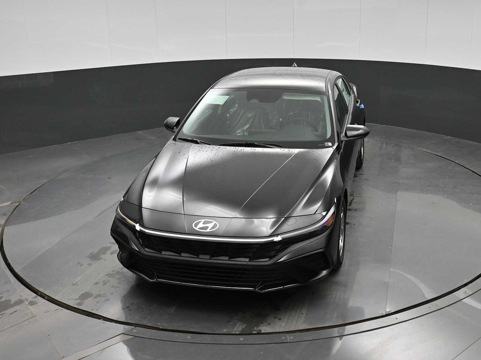 New 2026 Hyundai Elantra SE FWD image 25