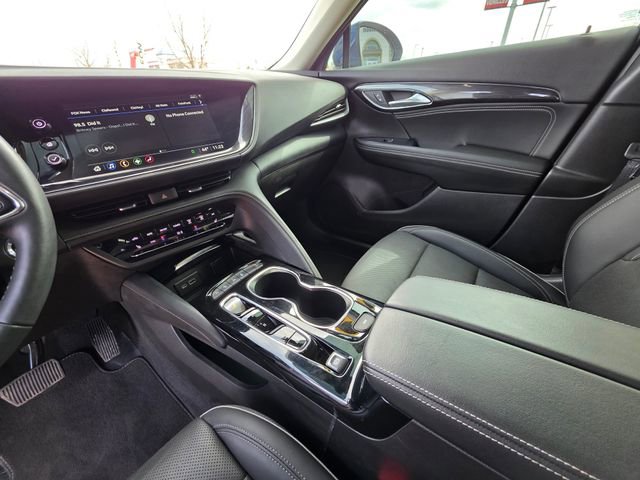 Used 2023 Buick Envision Essence AWD/4WD image 22