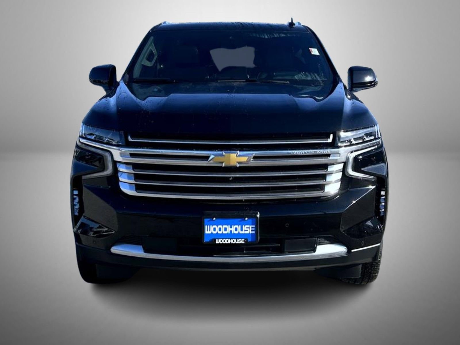 Used 2024 Chevrolet Tahoe High Country image 2