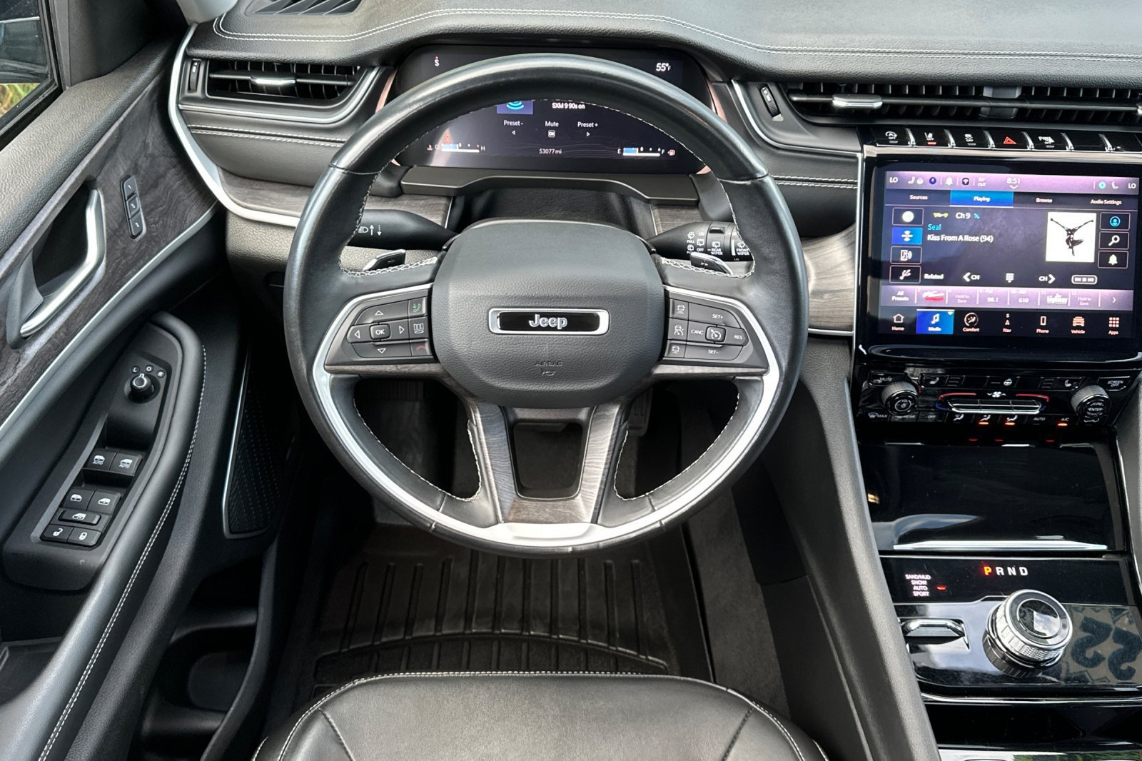 Used 2022 Jeep Grand Cherokee Limited AWD/4WD image 14
