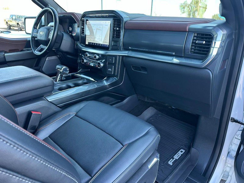 Used 2022 Ford F150 Lariat w/ Equipment Group 502A High image 14