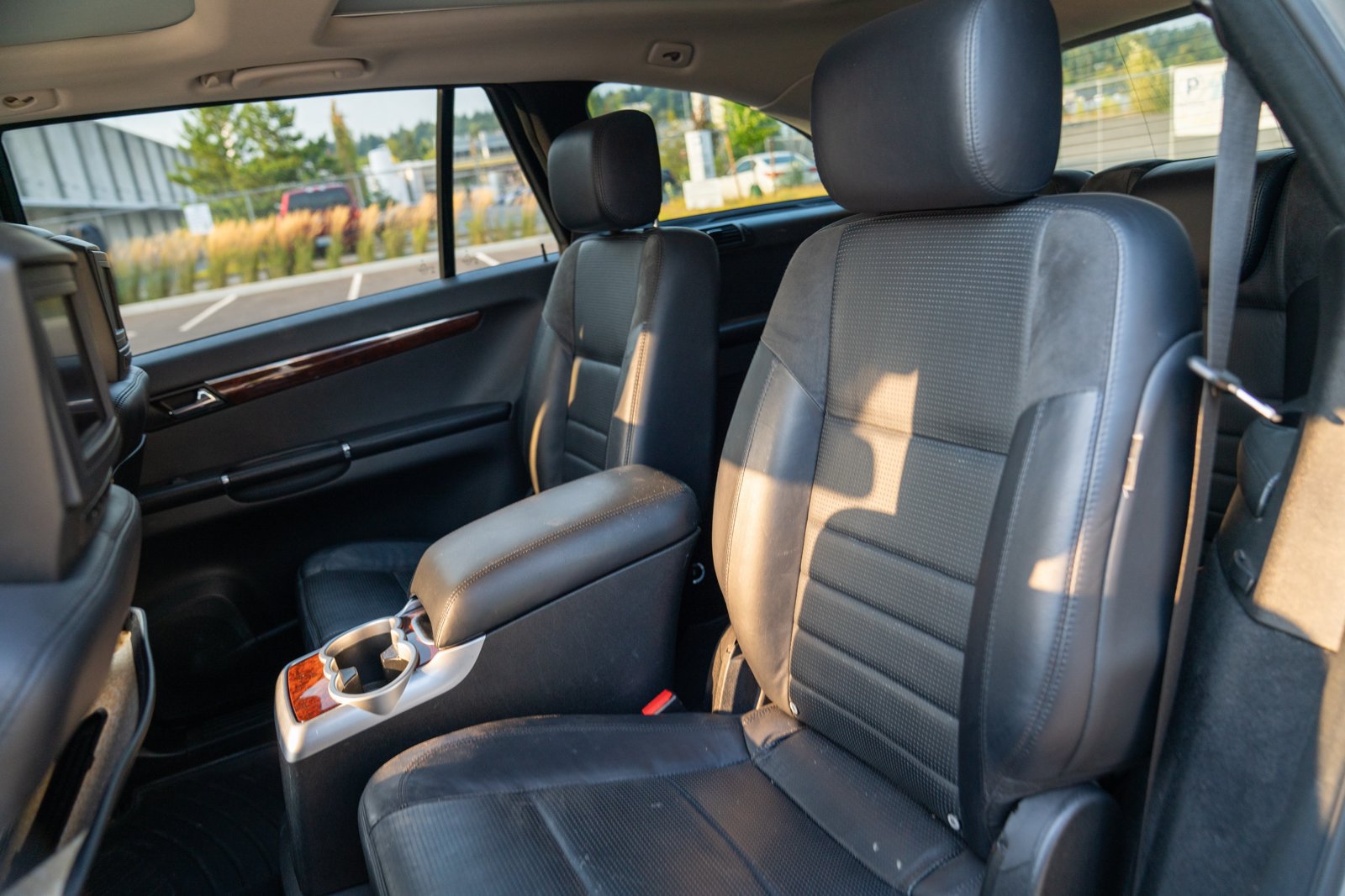 Used 2007 Mercedes-Benz R 63 AMG 4MATIC image 24